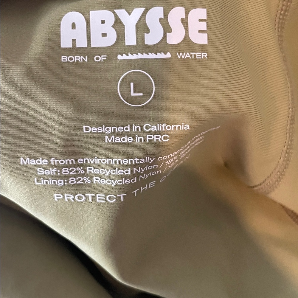 Abysse Hawkins One Piece Surfsuit - Picture 5 of 6